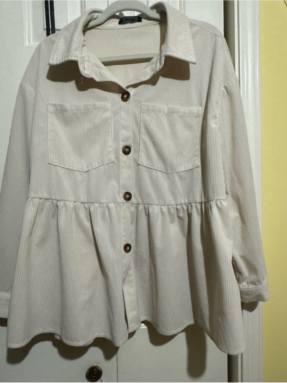 BloomChic Cream Button-Front Peplum Blouse - Picture 6 of 6
